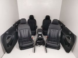 BMW X7 G07 Set interni 9108356