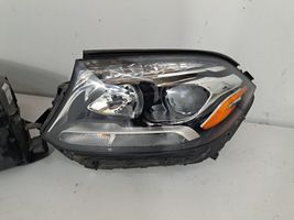 Mercedes-Benz GLS X166 Lampy przednie / Komplet A1668209695