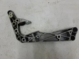 BMW 5 G30 G31 Supporto di montaggio scatola del cambio 9485312