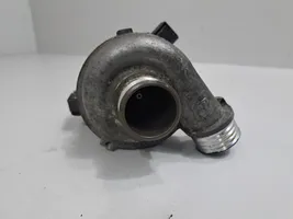 BMW 3 F30 F35 F31 Vesipumppu 7604027