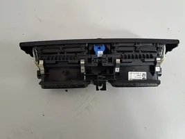 BMW 1 F20 F21 Kojelaudan tuuletussuuttimen suojalista 9207116