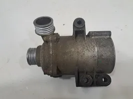 BMW 4 F32 F33 Water pump 7597715