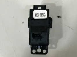 BMW X3 G01 Przycisk / Włącznik hamulca ręcznego 9109311