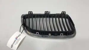 BMW 3 E90 E91 Front bumper upper radiator grill 22405910