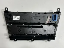 BMW X6 F16 Salono ventiliatoriaus reguliavimo jungtukas 9388811