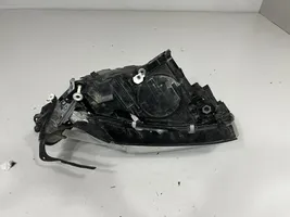 BMW X3 G01 Lampa przednia 7466115