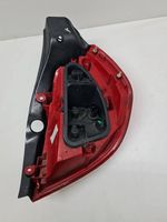 Renault Clio III Luci posteriori 8200776048