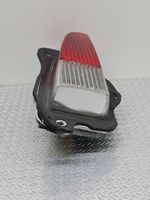 Hyundai Elantra Lampy tylnej klapy bagażnika 924022D