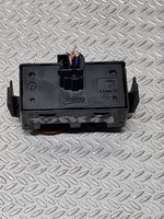 Renault Twingo III Hazard light switch E3160102