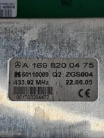 Mercedes-Benz A W169 Amplificateur d'antenne 1698200475