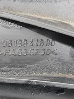 Peugeot 605 Schlauch / Leitung Ladeluftkühler 9613844680