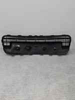 Citroen C3 Picasso Ramka przedniej tablicy rejestracyjnej 9681800777