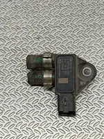 Peugeot 3008 II Capteur de pression des gaz d'échappement 9677816180