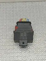 Citroen C4 I Fuel pump relay 240107