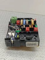 Renault Megane IV Module de fusibles 9804848580