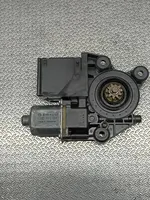 Renault Scenic III -  Grand scenic III Takaoven ikkunan nostomoottori 827310166R