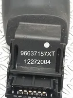 Peugeot 5008 Manetka / Przełącznik tempomatu 96637157XT