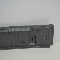 BMW 3 E90 E91 Protector del borde del maletero/compartimento de carga 7059258