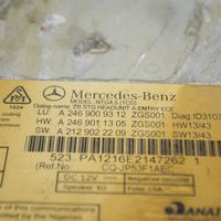 Mercedes-Benz A W176 Panel / Radioodtwarzacz CD/DVD/GPS A2469011305