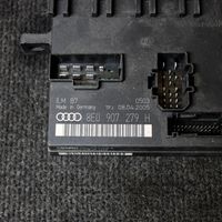 Audi A4 S4 B6 8E 8H Module de contrôle carrosserie centrale 8E0907279H