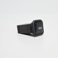 Audi A1 Câble adaptateur AUX 8J0035475