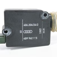 Audi A4 S4 B6 8E 8H Verrouillage du bouchon du réservoir de carburant 4B9962115