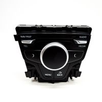 Audi A4 S4 B9 Panel / Radioodtwarzacz CD/DVD/GPS 