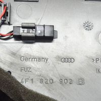 Audi A6 S6 C6 4F Kojelaudan tuuletussuuttimen suojalista 4F1820902B