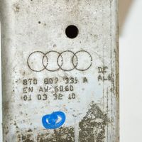 Audi A5 8T 8F Takapalkki 8T0807332A