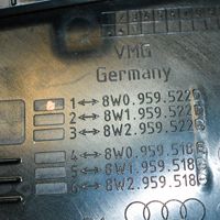 Audi A4 S4 B9 Autres éléments de garniture porte avant 8W0959522D