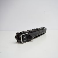 BMW 4 F32 F33 Przyciski / Przełącznik regulacji głośności E1065974