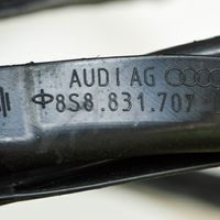 Audi TT TTS RS Mk3 8S Uszczelka drzwi 8S8837707