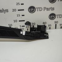 BMW 5 F10 F11 Kita salono detalė 9168484