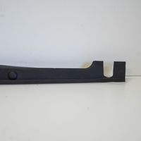 Audi A4 S4 B9 Panel wykończeniowy błotnika 8W0820582