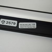 Audi Q5 SQ5 Etuoven lasin muotolista 8R0853283