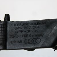 Audi A5 Uchwyt / Mocowanie zderzaka przedniego 8W6807284