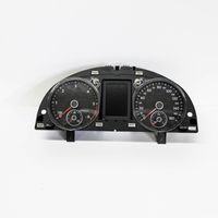 Volkswagen PASSAT CC Tachimetro (quadro strumenti) 3C8920970L