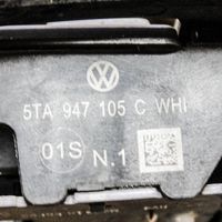 Volkswagen Golf VII Éclairage lumière plafonnier avant 5TA947105C