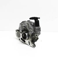 Volkswagen PASSAT CC Vacuum pump 03L145100F