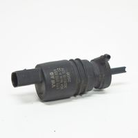 Volkswagen Jetta III Pompe de lave-glace de pare-brise 1T0955651