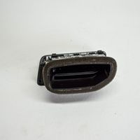 Volkswagen PASSAT B6 Copertura griglia di ventilazione cruscotto 3C1819702F