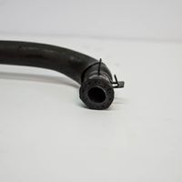 Volkswagen PASSAT B5 Air intake hose/pipe 038121473