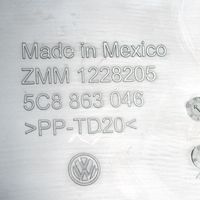 Volkswagen Jetta VI Kita salono detalė 5C8863046