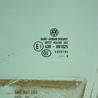 Volkswagen Tiguan Etuoven ikkunalasi, neliovinen malli 5N0845201