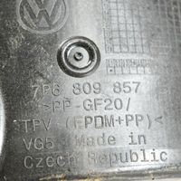 Volkswagen Touareg II Volet de trappe réservoir de carburant 7P6809857
