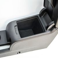 Volkswagen Jetta VI Center console 