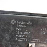 Volkswagen PASSAT B7 Moulure de porte arrière 3AA867450