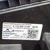 Mercedes-Benz CLA C117 X117 W117 Keskikonsoli A1766801200