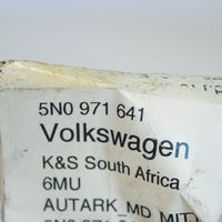 Volkswagen Tiguan AUX in-socket connector 5N0971641