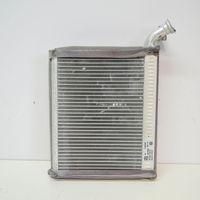 Volkswagen Touareg II Dzesēšanas šķidruma radiators 7P0819031A